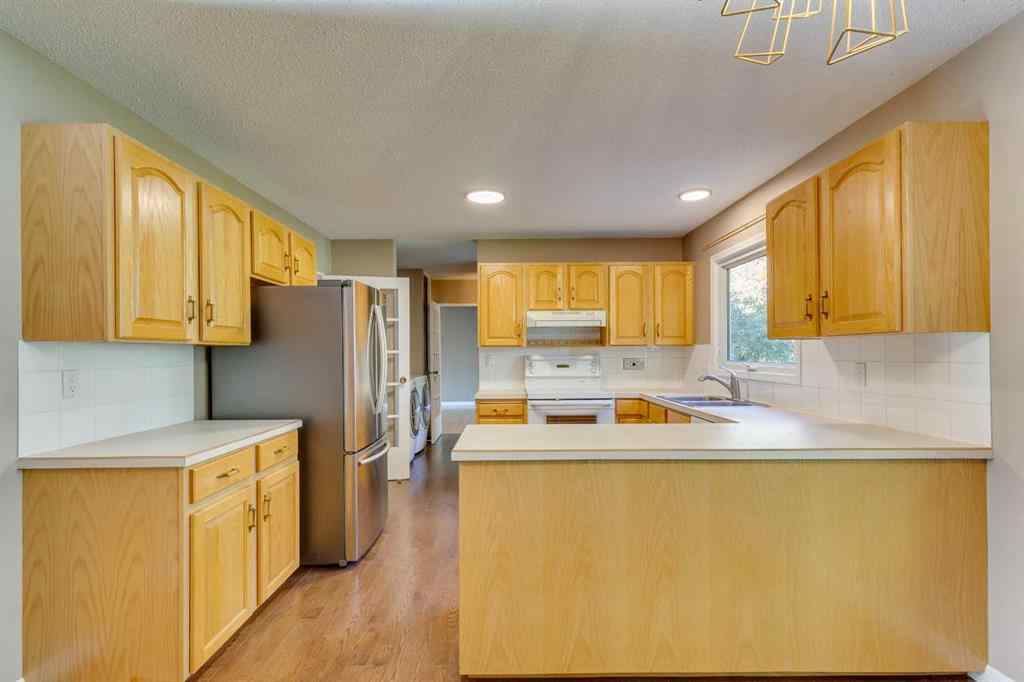 MLS® A2264190 - 1257 Varsity Estates Road NW in Varsity Calgary, Residential