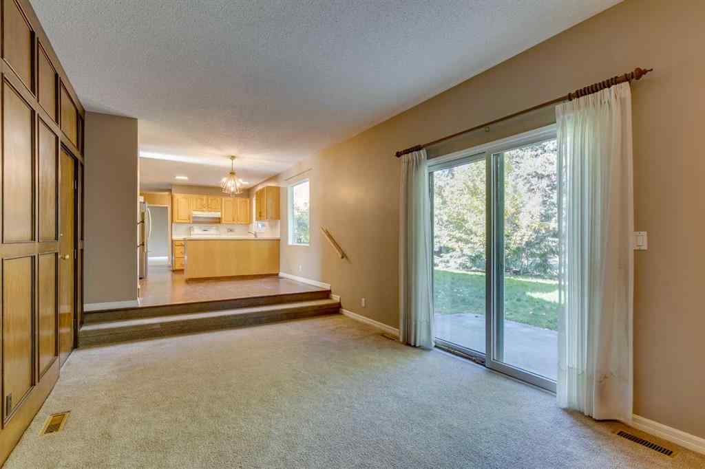 MLS® A2264190 - 1257 Varsity Estates Road NW in Varsity Calgary, Residential