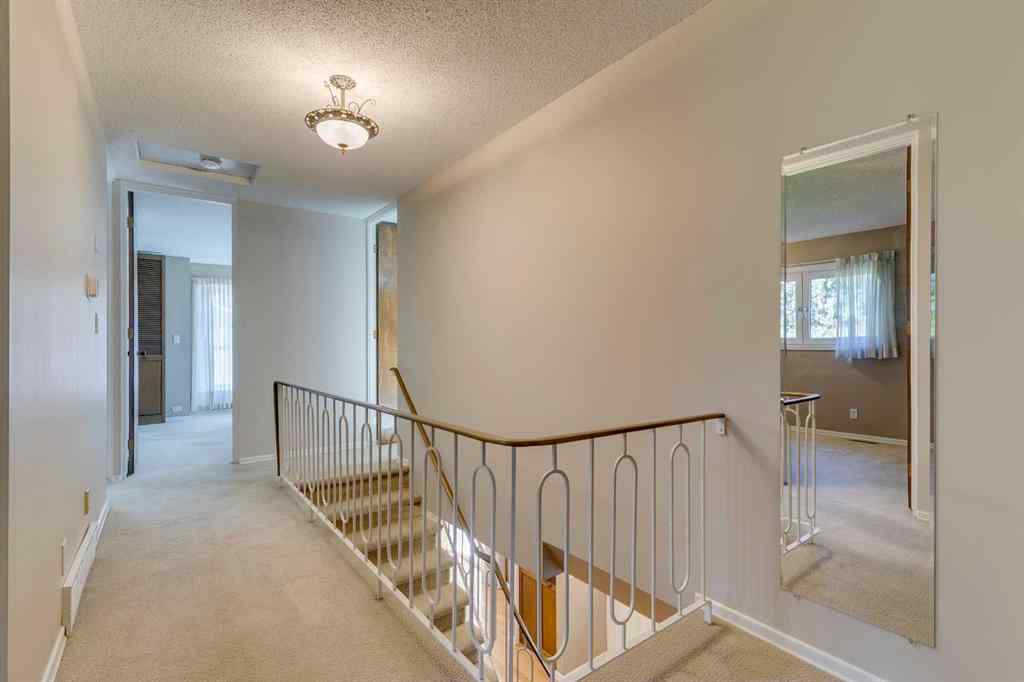 MLS® A2264190 - 1257 Varsity Estates Road NW in Varsity Calgary, Residential