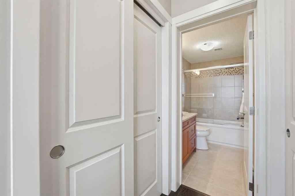 MLS® A2264191 - Unit #1005 32 Varsity Estates Circle NW in Varsity Calgary, Residential