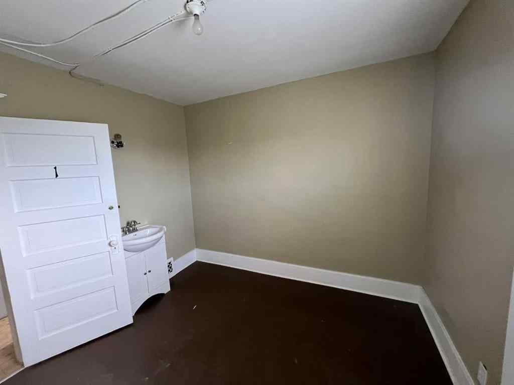 MLS® A2264192 - 218 Main Street  in NONE Burdett, Commercial