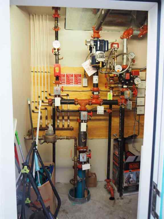 MLS® A2264193 - Unit #1 5917 51 Avenue  in Riverside Meadows Red Deer, Multi-Family