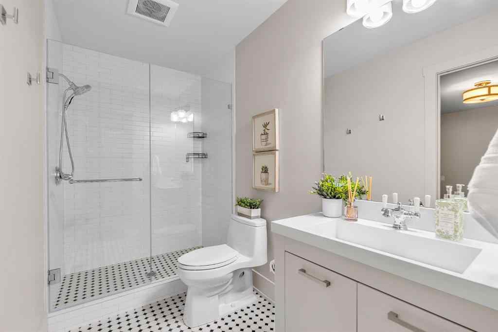 MLS® A2264194 - 625 Britannia Drive SW in Elboya Calgary, Residential