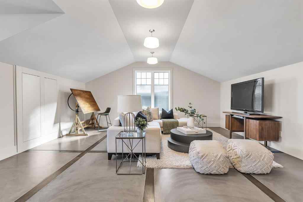 MLS® A2264194 - 625 Britannia Drive SW in Elboya Calgary, Residential