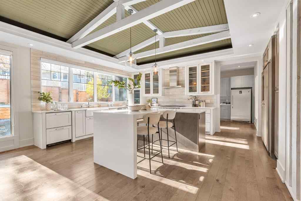 MLS® A2264194 - 625 Britannia Drive SW in Elboya Calgary, Residential