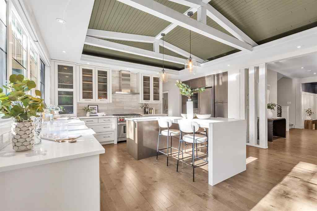 MLS® A2264194 - 625 Britannia Drive SW in Elboya Calgary, Residential