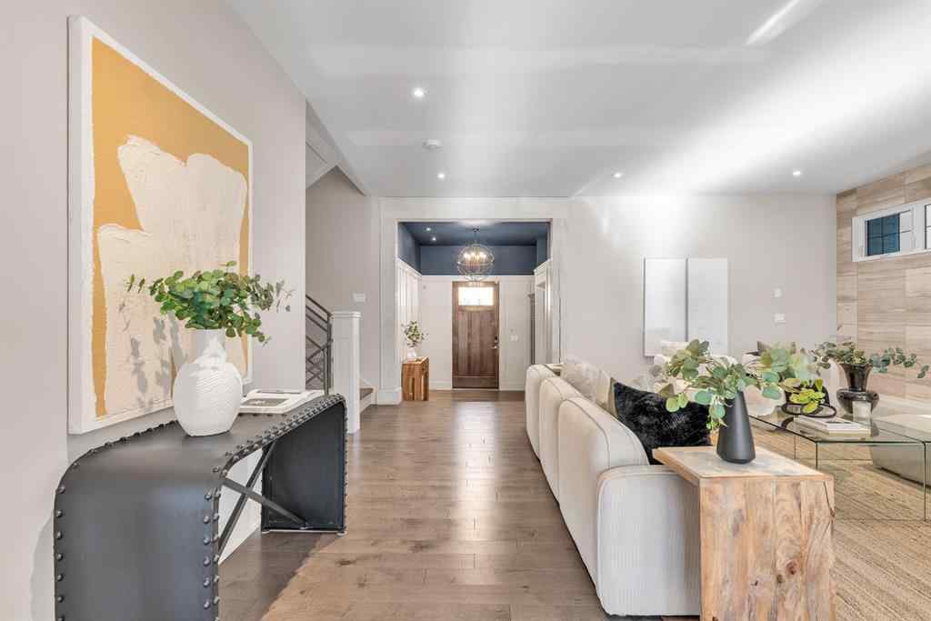 MLS® A2264194 - 625 Britannia Drive SW in Elboya Calgary, Residential