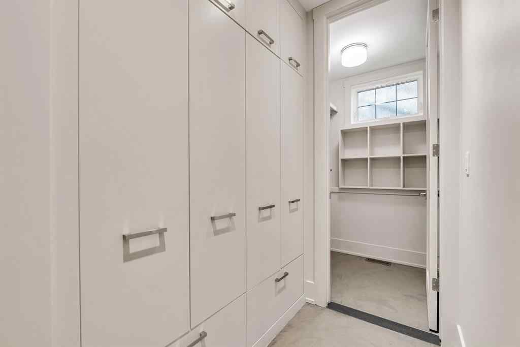 MLS® A2264194 - 625 Britannia Drive SW in Elboya Calgary, Residential