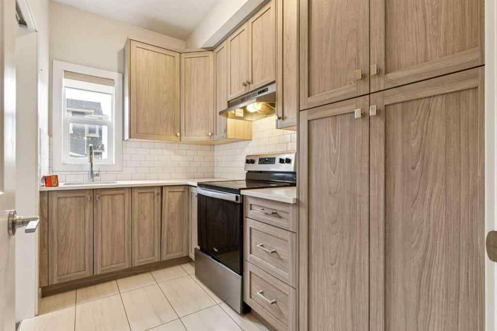 MLS® A2264197 - 118 Saddlestone Park NE in Saddle Ridge Calgary, Residential