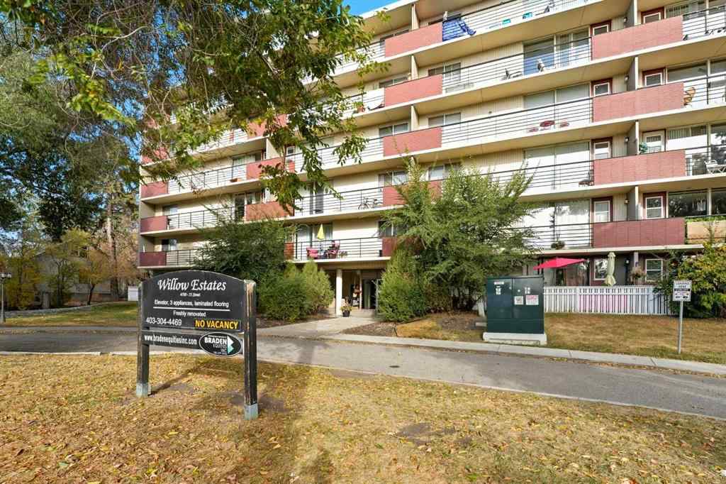 MLS® A2264199 - Unit #306 4700 55 Street  in Downtown Red Deer Red Deer, Residential