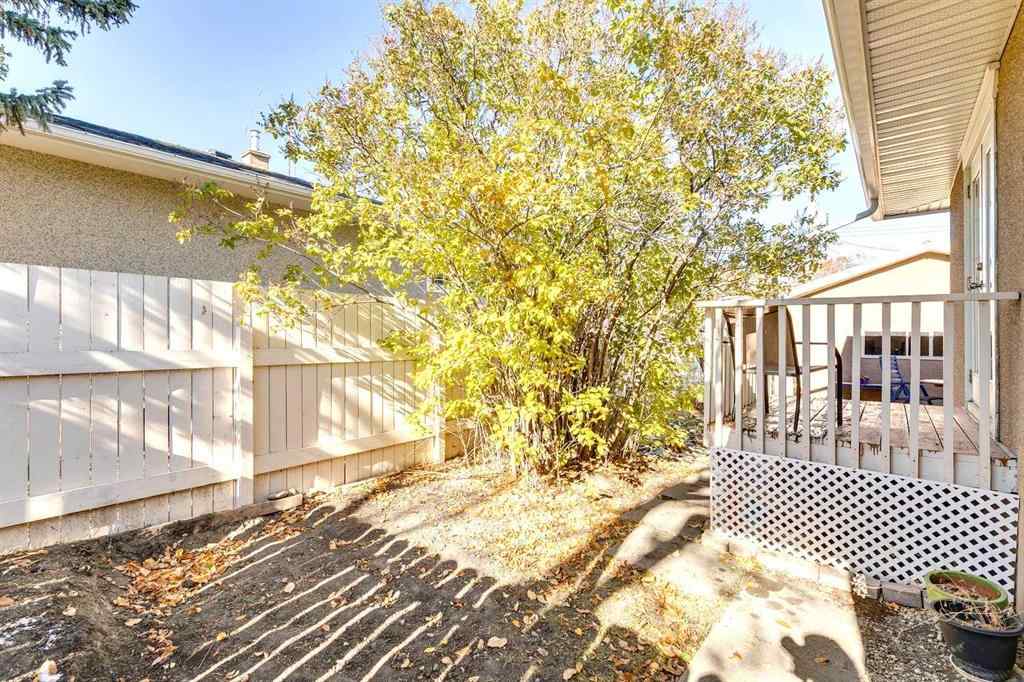 MLS® A2264201 - 4736 Worcester Drive SW in Wildwood Calgary, Residential