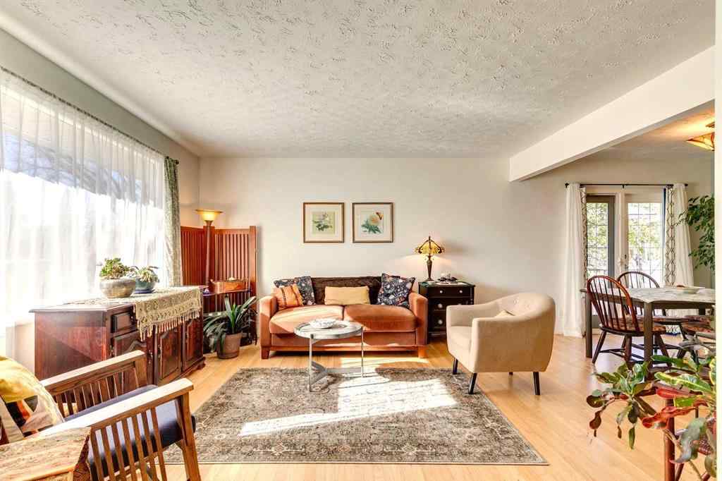 MLS® A2264201 - 4736 Worcester Drive SW in Wildwood Calgary, Residential