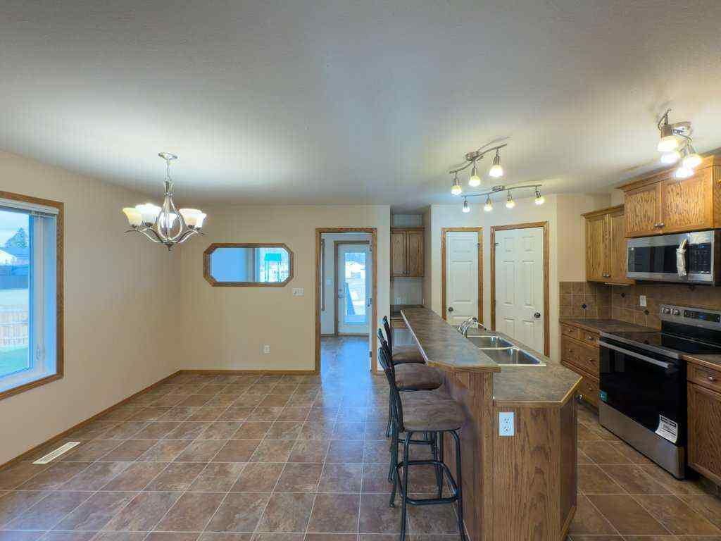 MLS® A2264203 - 4412 58 Street Close   in Creekside Rocky Mountain House, Residential
