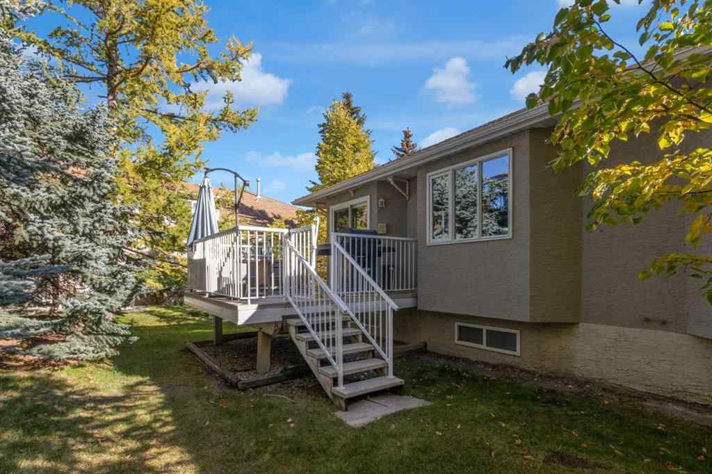 MLS® A2264204 - 4 Christie Gardens SW in Christie Park Calgary, Residential