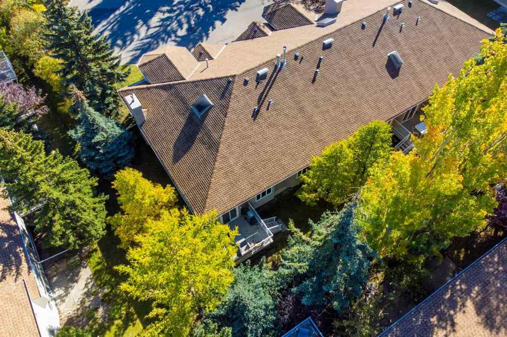 MLS® A2264204 - 4 Christie Gardens SW in Christie Park Calgary, Residential