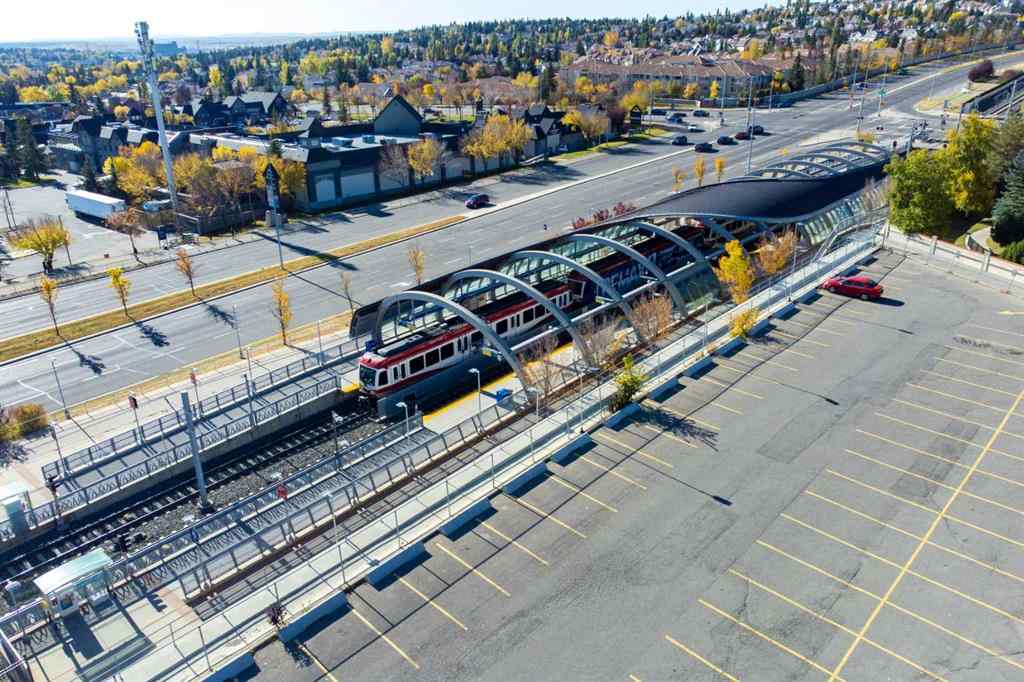 MLS® A2264204 - 4 Christie Gardens SW in Christie Park Calgary, Residential