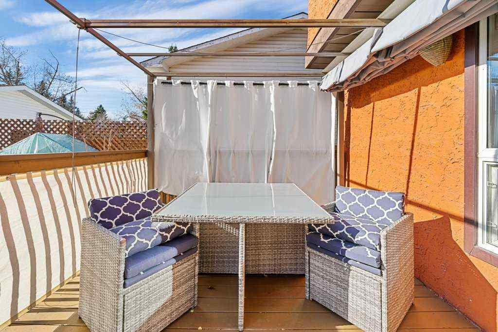 MLS® A2264207 - 56 Shawmeadows Close SW in Shawnessy Calgary, Residential