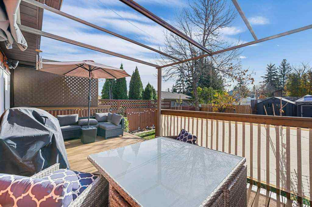 MLS® A2264207 - 56 Shawmeadows Close SW in Shawnessy Calgary, Residential