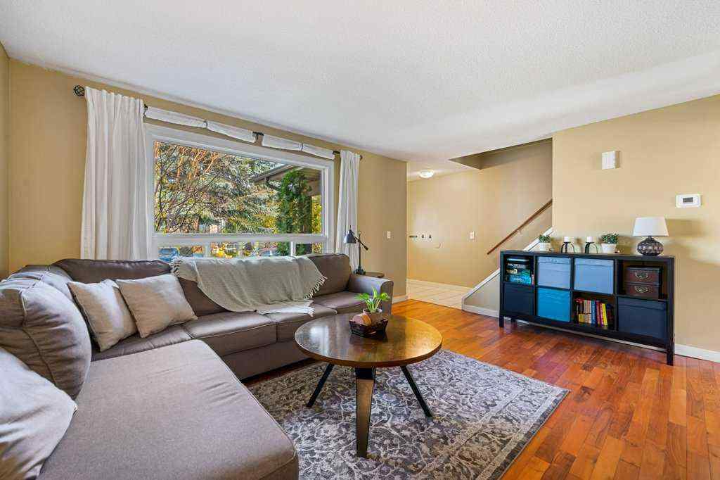 MLS® A2264207 - 56 Shawmeadows Close SW in Shawnessy Calgary, Residential