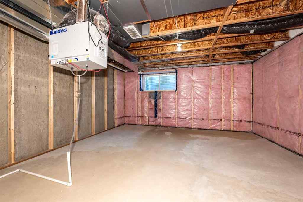 MLS® A2264209 - 7686 202 Avenue SE in Rangeview Calgary, Residential