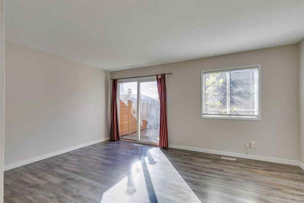 MLS® A2264210 - Unit #52 219 90 Avenue SE in Acadia Calgary, Residential