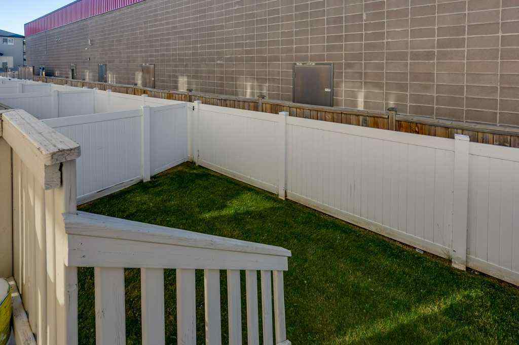 MLS® A2264212 - Unit #111 50 Lucky Place  in Lakeway Landing Sylvan Lake, Residential