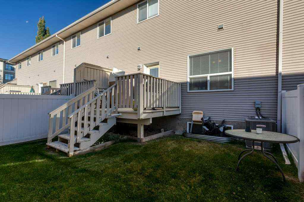 MLS® A2264212 - Unit #111 50 Lucky Place  in Lakeway Landing Sylvan Lake, Residential