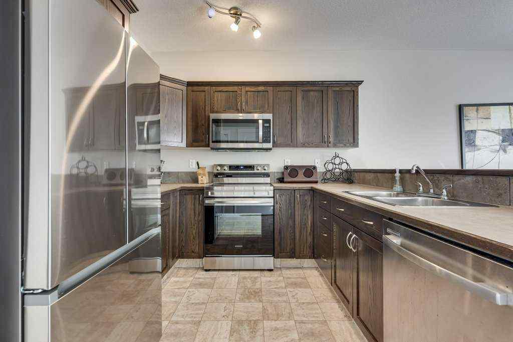MLS® A2264212 - Unit #111 50 Lucky Place  in Lakeway Landing Sylvan Lake, Residential