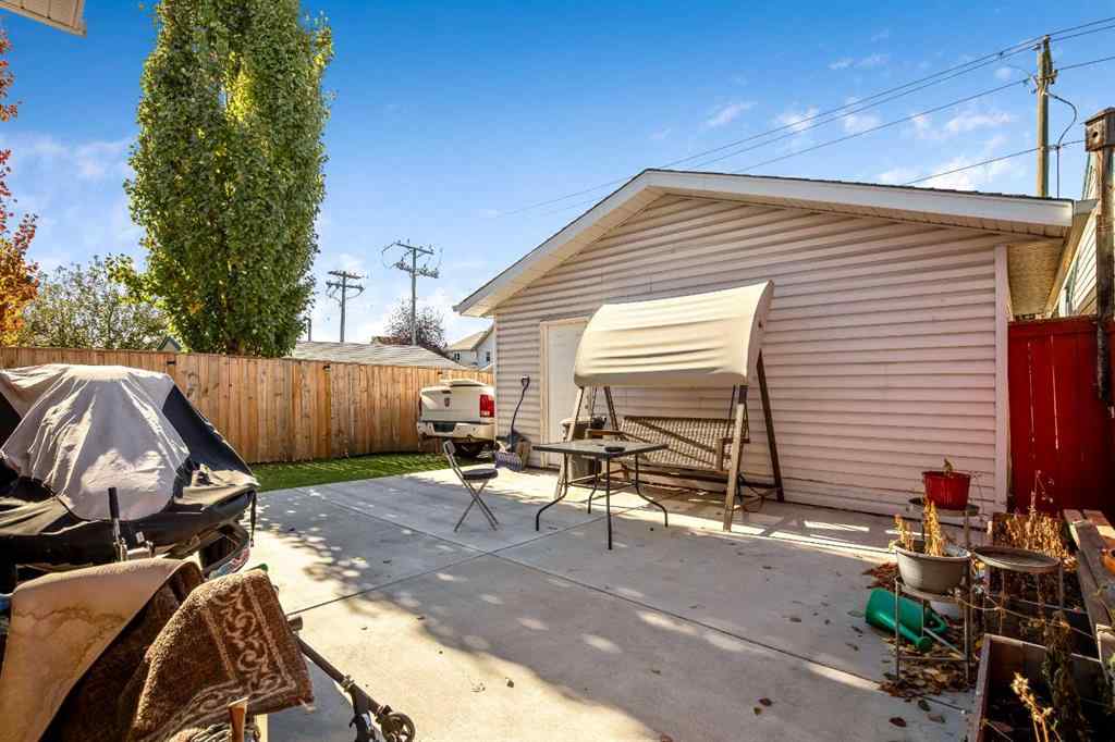 MLS® A2264218 - 273 Mt Allan Circle SE in McKenzie Lake Calgary, Residential