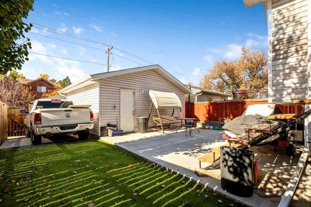 MLS® A2264218 - 273 Mt Allan Circle SE in McKenzie Lake Calgary, Residential