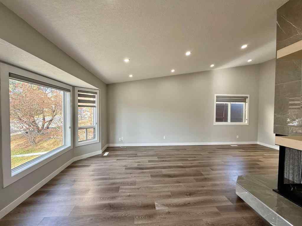 MLS® A2264219 - 36 Whitehaven Road NE in Whitehorn Calgary, Residential