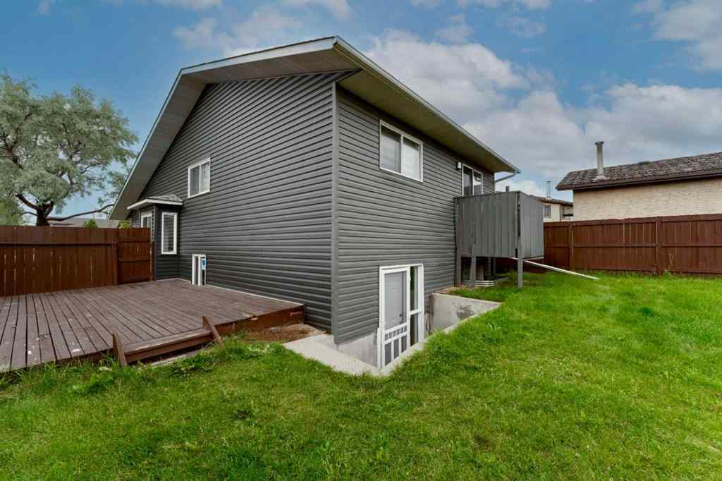 MLS® A2264219 - 36 Whitehaven Road NE in Whitehorn Calgary, Residential