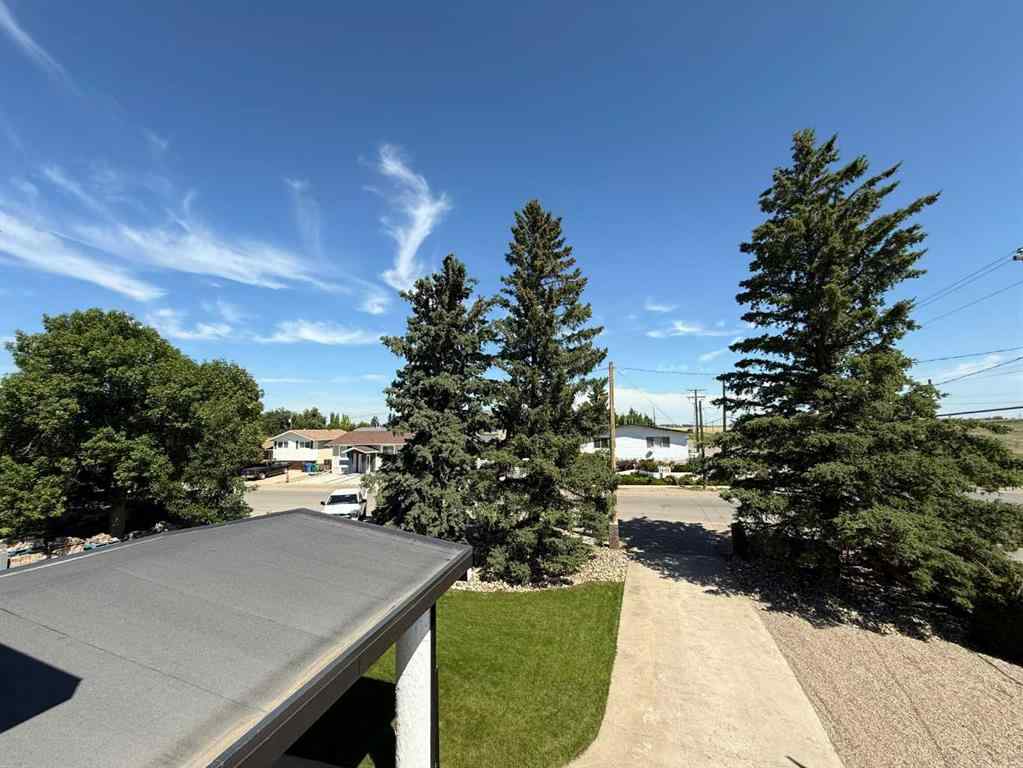 MLS® A2264223 - 1236 40 Avenue N in Legacy Ridge / Hardieville Lethbridge, Residential