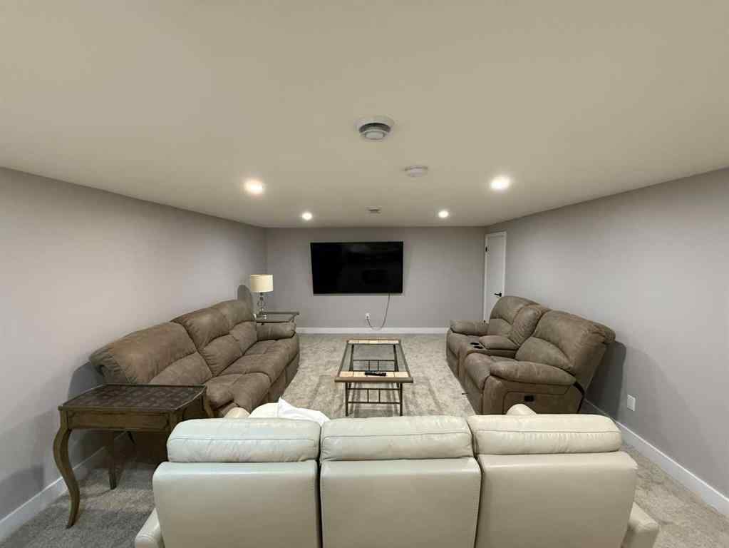 MLS® A2264223 - 1236 40 Avenue N in Legacy Ridge / Hardieville Lethbridge, Residential