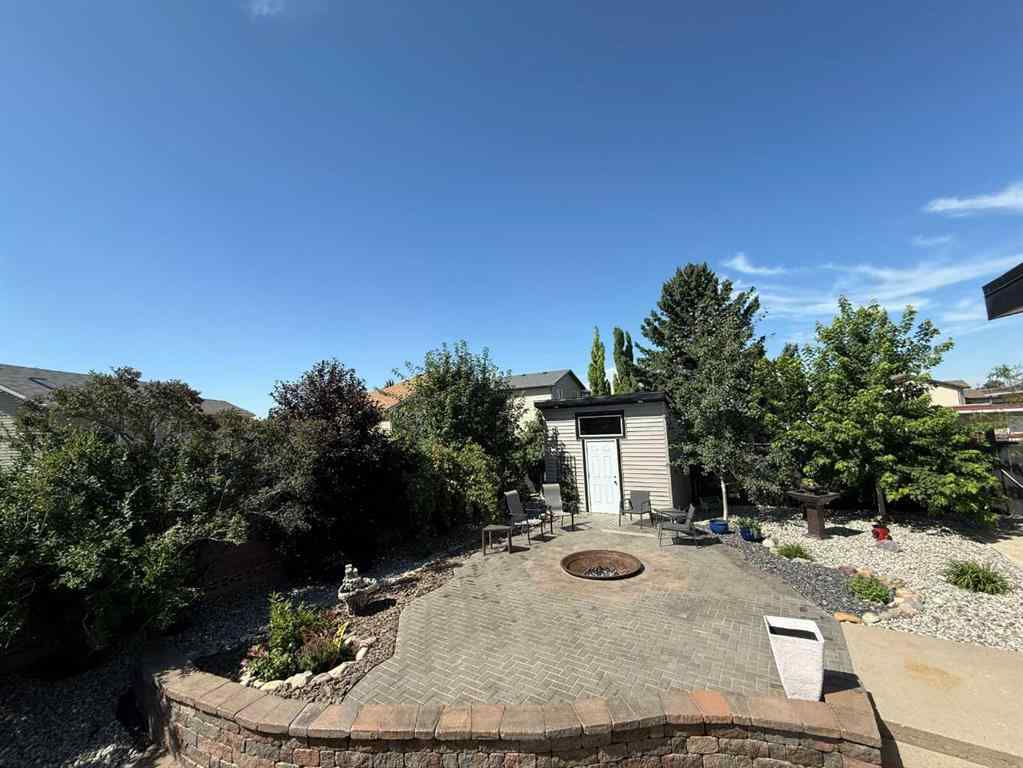 MLS® A2264223 - 1236 40 Avenue N in Legacy Ridge / Hardieville Lethbridge, Residential