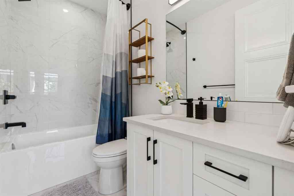 MLS® A2264225 - 2801 43 Street SW in Glenbrook Calgary, Residential