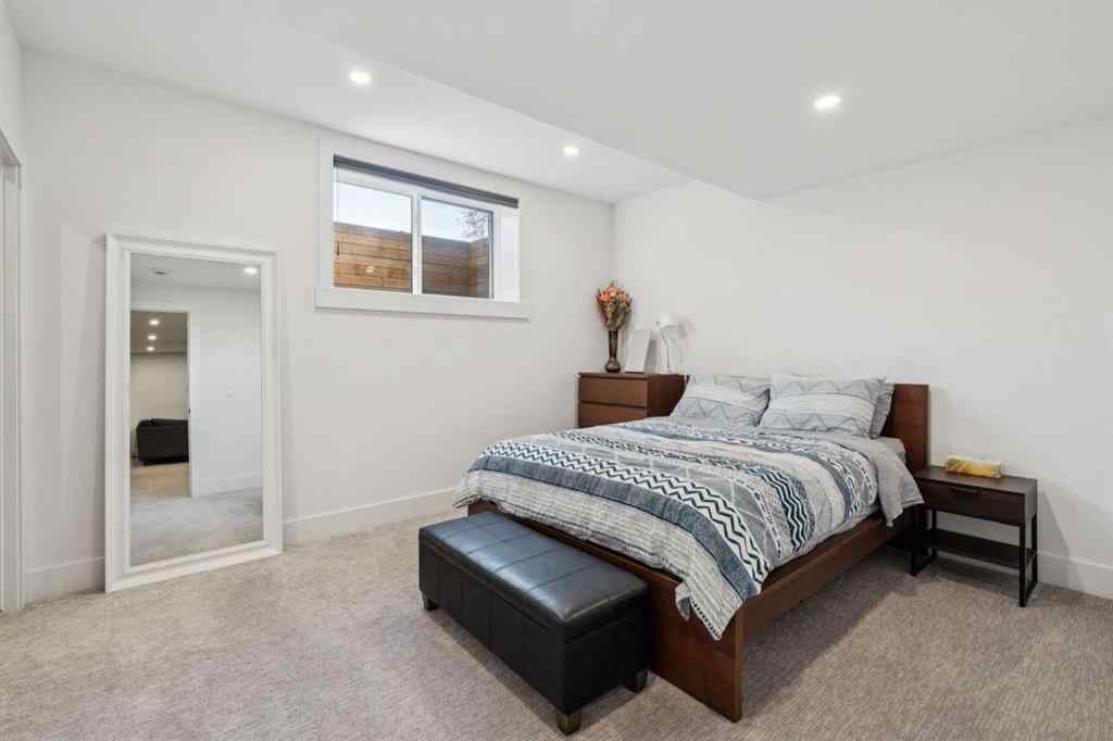 MLS® A2264225 - 2801 43 Street SW in Glenbrook Calgary, Residential