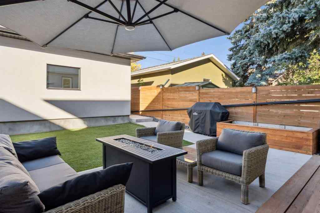 MLS® A2264225 - 2801 43 Street SW in Glenbrook Calgary, Residential