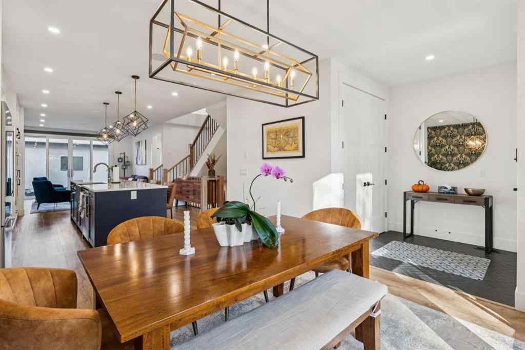 MLS® A2264225 - 2801 43 Street SW in Glenbrook Calgary, Residential