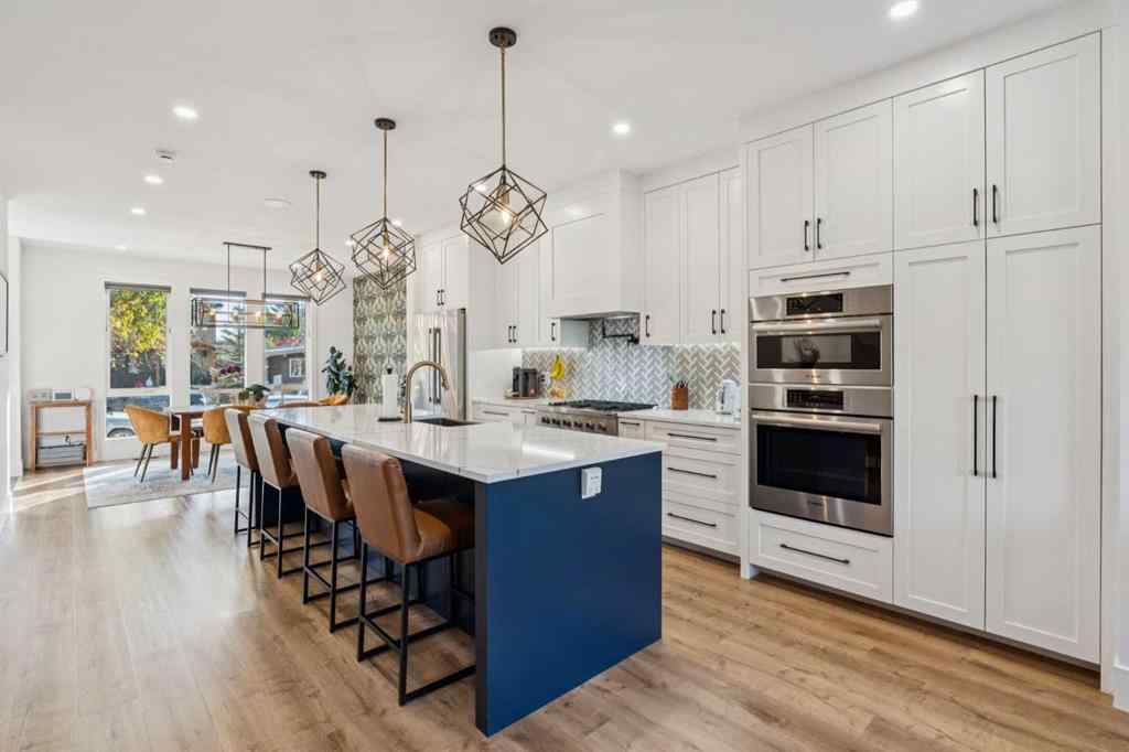 MLS® A2264225 - 2801 43 Street SW in Glenbrook Calgary, Residential