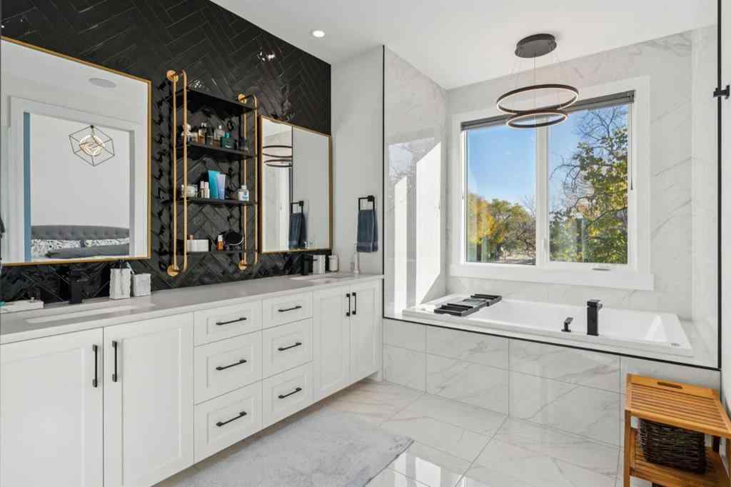 MLS® A2264225 - 2801 43 Street SW in Glenbrook Calgary, Residential