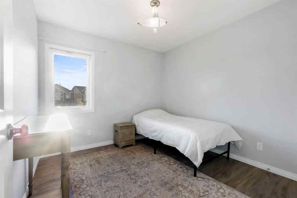 MLS® A2264228 - 76 Legacy Glen Row SE in Legacy Calgary, Residential