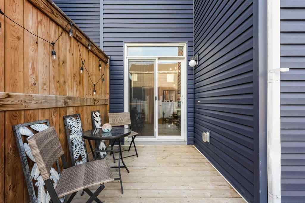 MLS® A2264228 - 76 Legacy Glen Row SE in Legacy Calgary, Residential