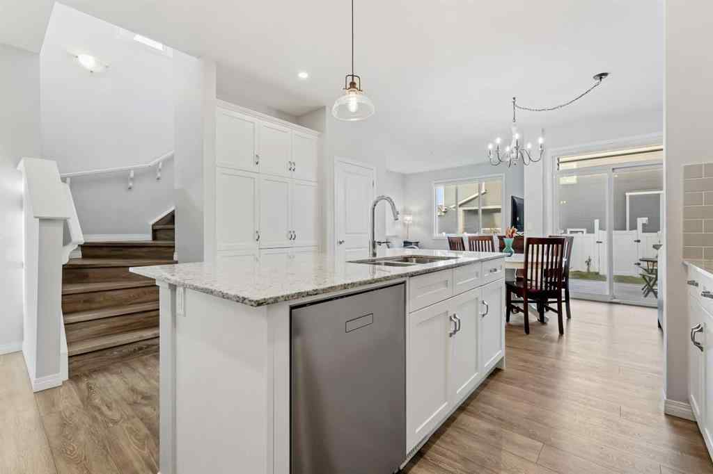 MLS® A2264228 - 76 Legacy Glen Row SE in Legacy Calgary, Residential