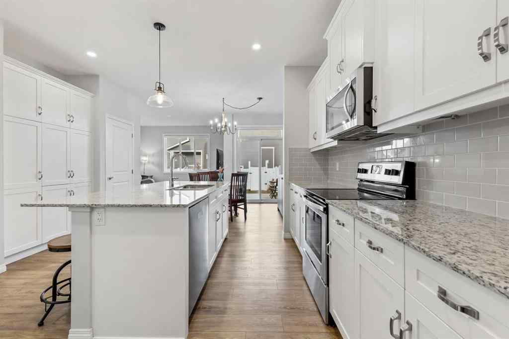 MLS® A2264228 - 76 Legacy Glen Row SE in Legacy Calgary, Residential