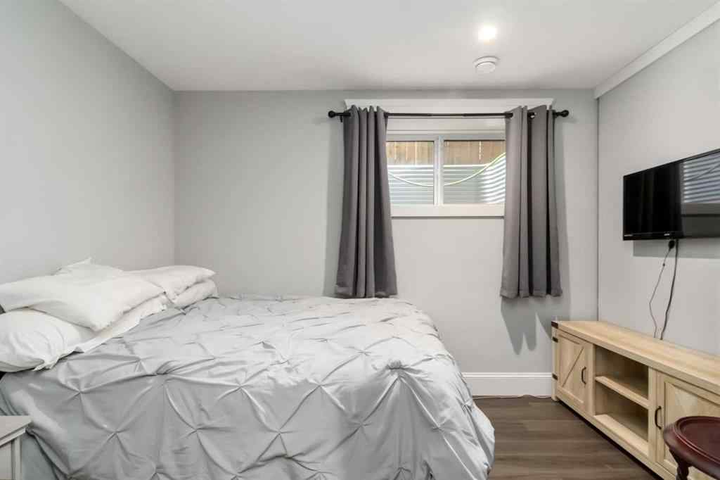 MLS® A2264229 - 684 Athabasca Avenue  in Abasand Fort McMurray, Residential