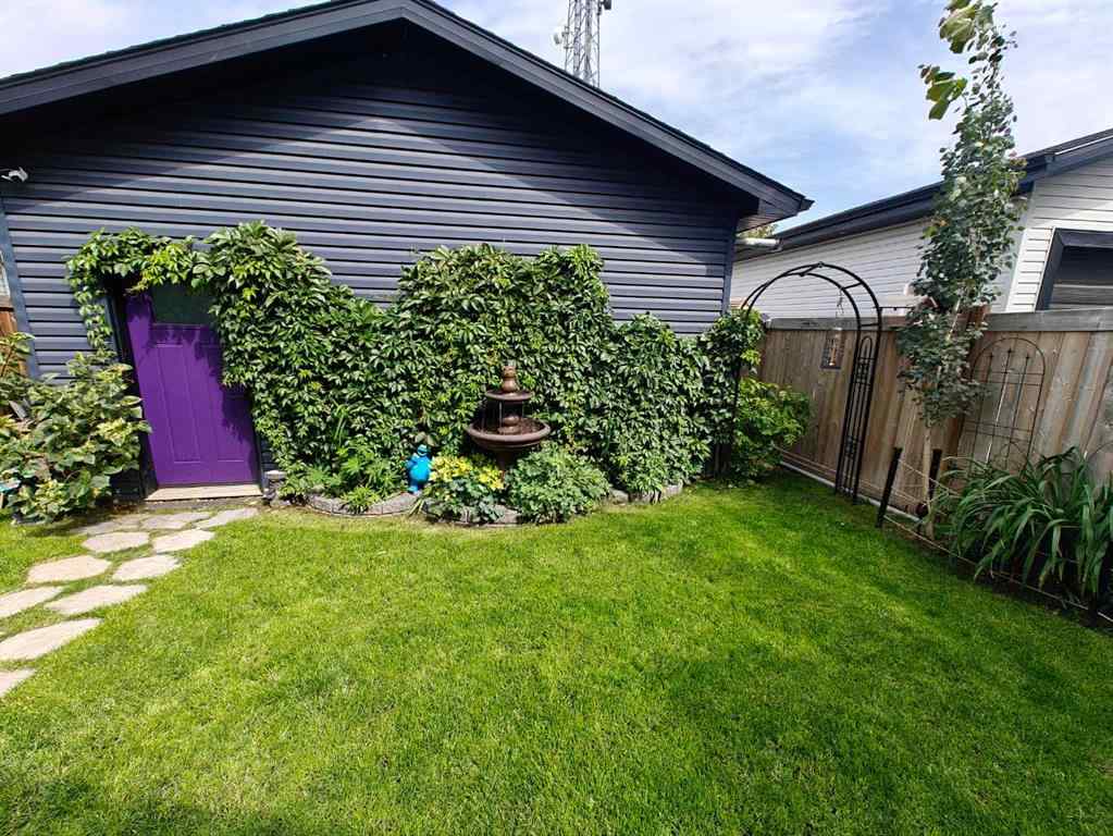 MLS® A2264229 - 684 Athabasca Avenue  in Abasand Fort McMurray, Residential