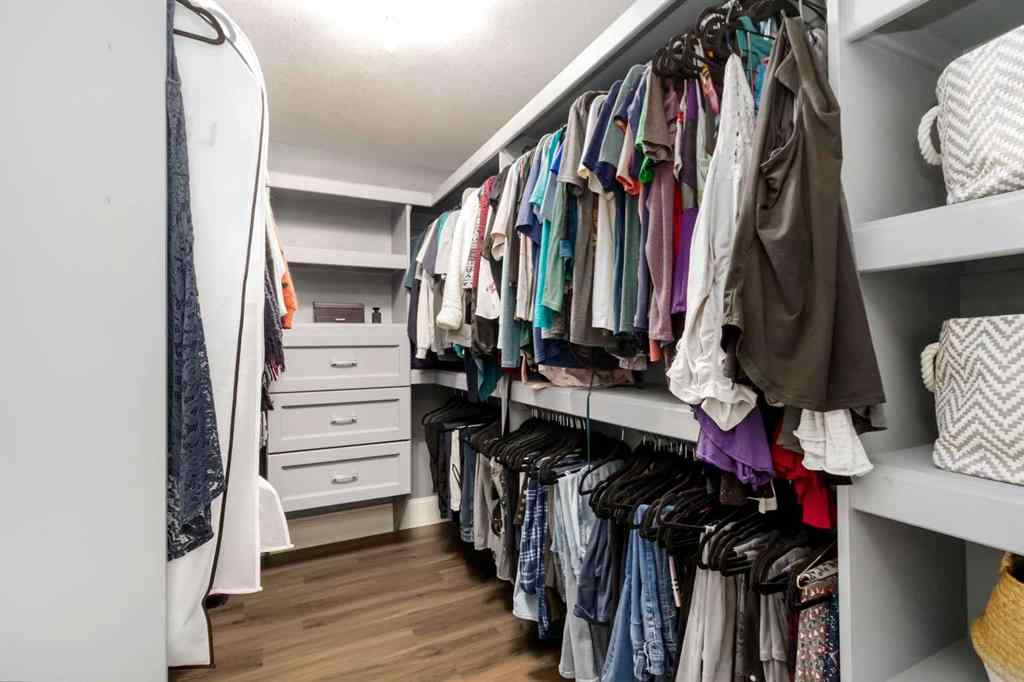 MLS® A2264229 - 684 Athabasca Avenue  in Abasand Fort McMurray, Residential