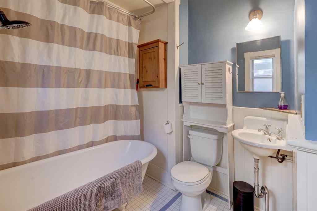 MLS® A2264232 - 63 New Street SE in Inglewood Calgary, Residential