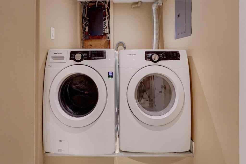 MLS® A2264232 - 63 New Street SE in Inglewood Calgary, Residential